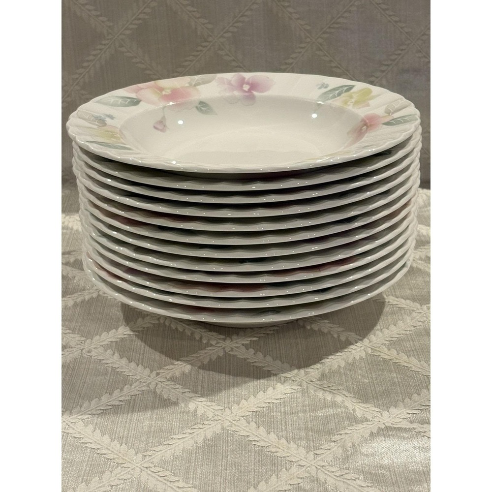 Mikasa Silk Blossoms Set of 12 Large Rim Soup Bowls CAJ01